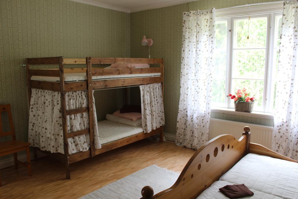 Dohnafors Sommarhem Hostel Askersund Room photo